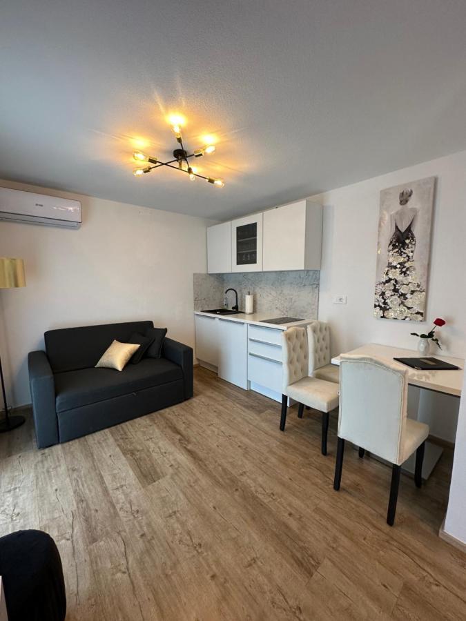 Apartmaji Melipu 1 Izola Exteriér fotografie